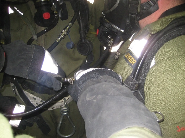 http://www.jormannsdorf.at/ff/uebungen/cache/vs_2011_03_18%20ATS%20_bung%20Rechnitz_Div%20145.jpg